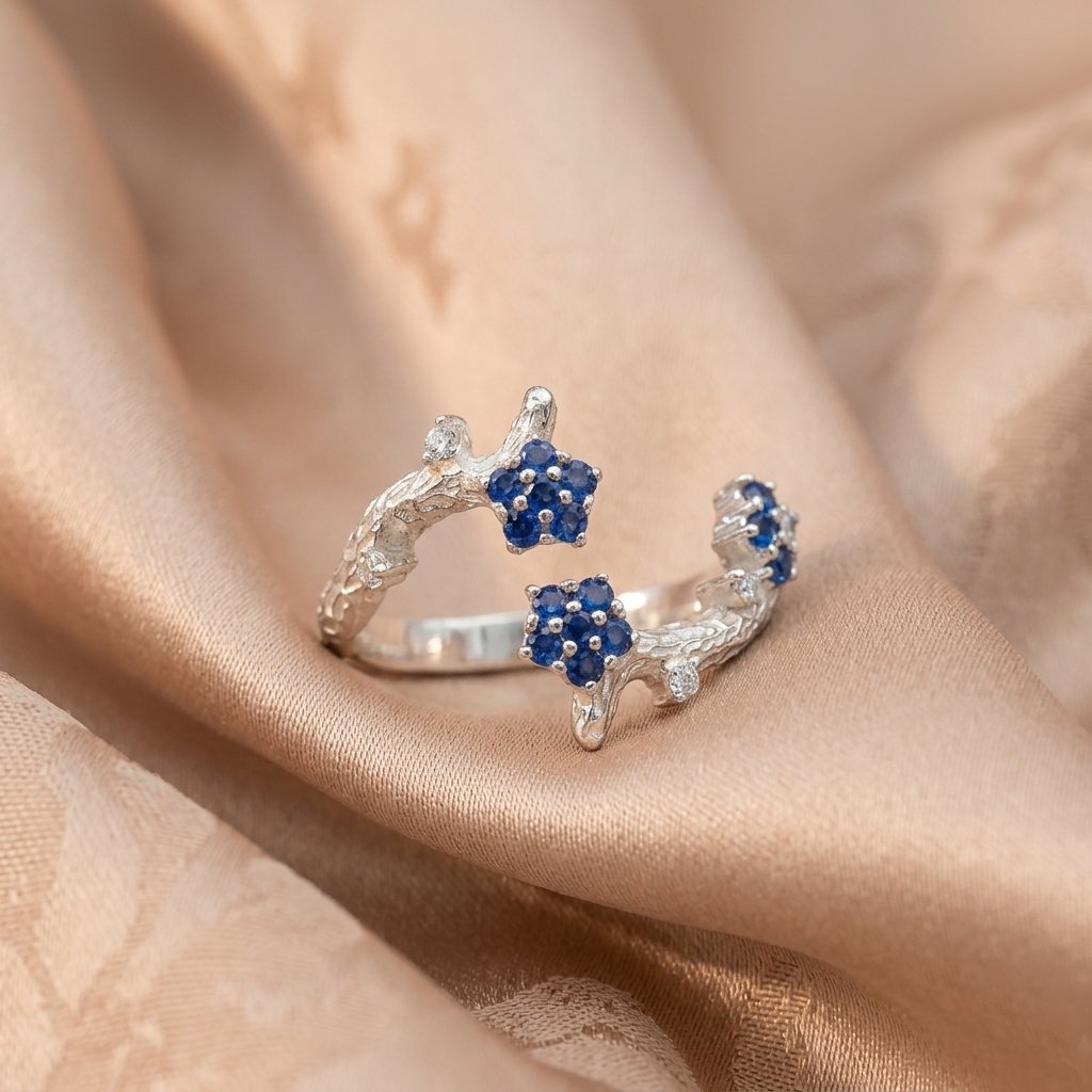 Anillo de flor y ramas con corte circular