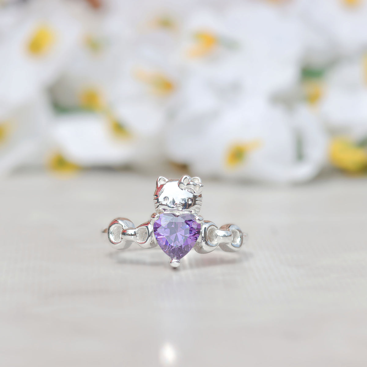 Anillo Hello Kitty con piedra en plata 950, hecho a mano en Perú – Luya Joyería
