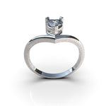 Cargue la imagen en el visor de la galería, Anillo corazon V