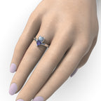 Anillo Hello Kitty con piedras en plata 950
