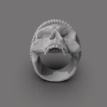Cargue la imagen en el visor de la galería, Anillo Skull con Chuyo
