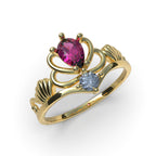 Anillo con piedra corte princesa en oro 18k sólido