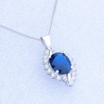 Cargue la imagen en el visor de la galería, Collar oval con corte circular