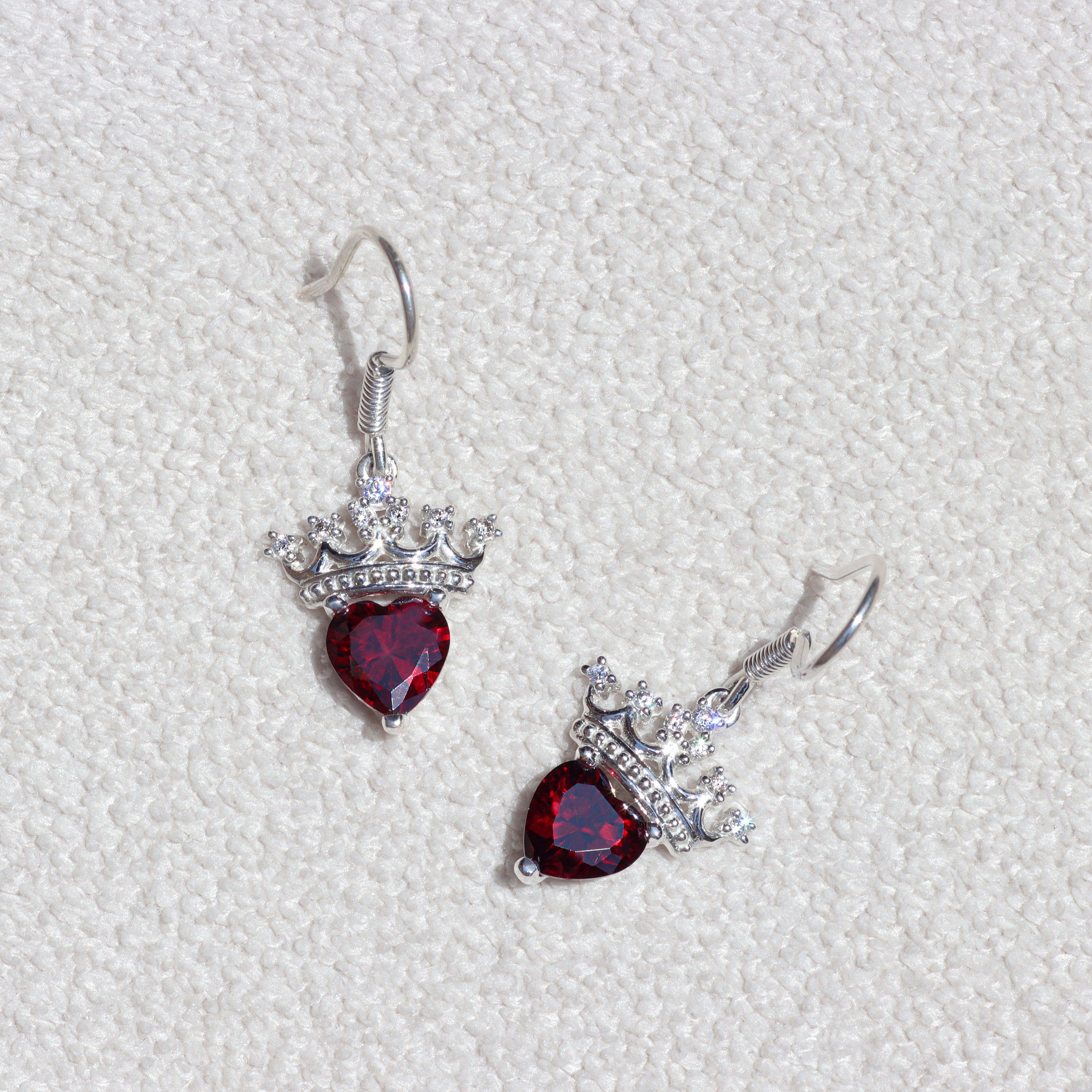 Heart and crown earrings