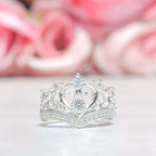 Anillo corona con piedra central en plata 950