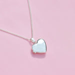 Cargue la imagen en el visor de la galería, Collar relicario de corazón