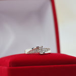 Cargue la imagen en el visor de la galería, Engagement Ring