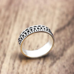 Cargue la imagen en el visor de la galería, Anillo con circulos y relieve