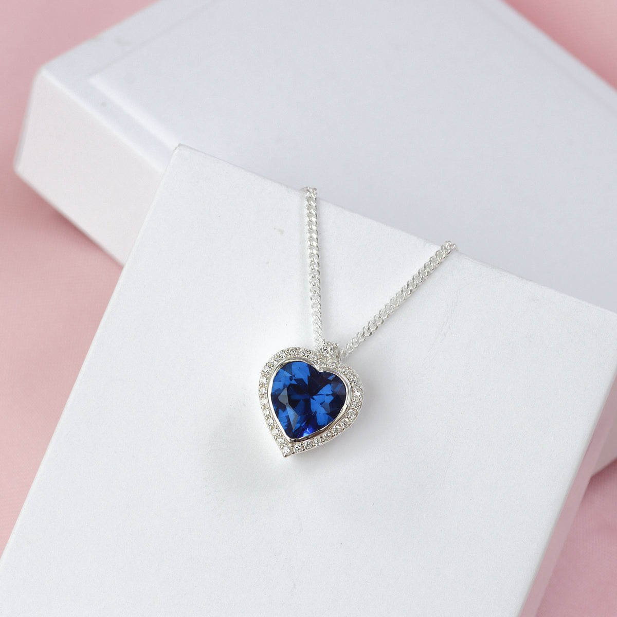 Collar corazón del mar con piedra en plata 950, hecho a mano en Perú – Luya Joyería (foto 4)