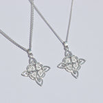 Cargue la imagen en el visor de la galería, Collar nudo de bruja para parejas