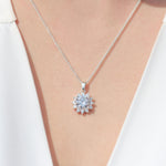 Cargue la imagen en el visor de la galería, Collar con corte circular