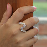 Cargue la imagen en el visor de la galería, Anillo de flor y ramas con corte circular