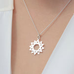 Cargue la imagen en el visor de la galería, Collar estrella de doce puntas