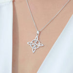 Cargue la imagen en el visor de la galería, Collar nudo de bruja