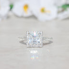 Anillo con piedra corte princesa en plata 950 – clásico