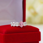 Cargue la imagen en el visor de la galería, Anillo solitario con corte oval