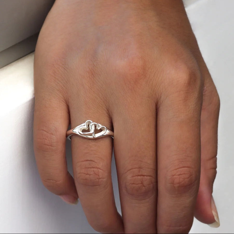 Ring 2Cora