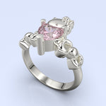 Cargue la imagen en el visor de la galería, Anillo Hello Kitty con corte corazón