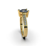 Cargue la imagen en el visor de la galería, Engagement Ring