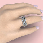 Cargue la imagen en el visor de la galería, Anillo Square con corte circular