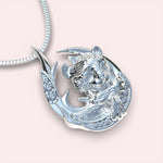 Cargue la imagen en el visor de la galería, Colgante Feline con corte circular