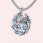 Cargue la imagen en el visor de la galería, Colgante Feline con corte circular