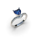 Cargue la imagen en el visor de la galería, Heart Rope Ring