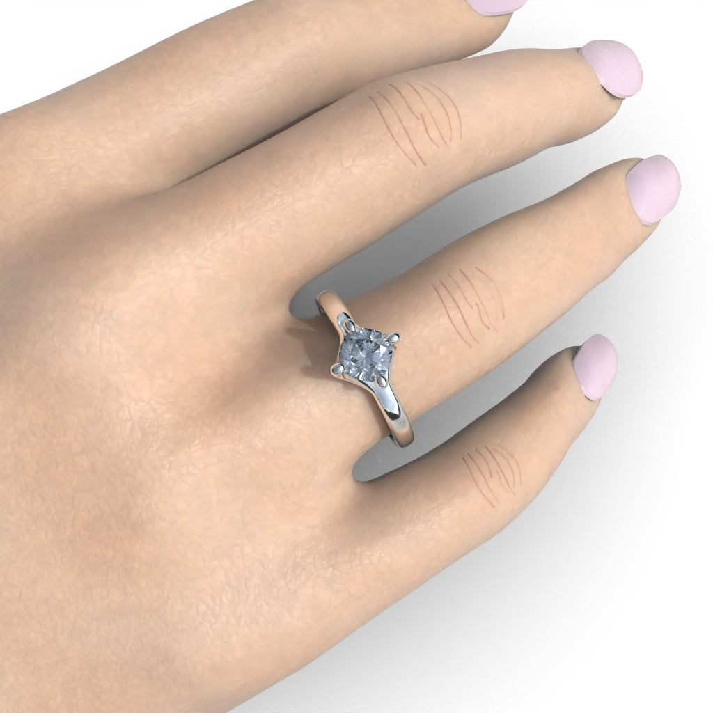 Love Claw Ring
