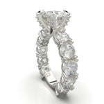 Cargue la imagen en el visor de la galería, Anillo solitario con corte garra circular