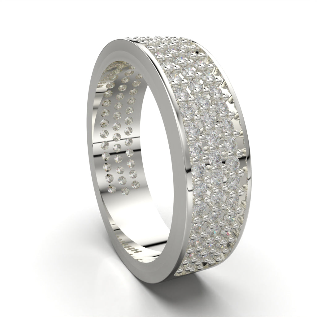 Three-row ring with circular cut