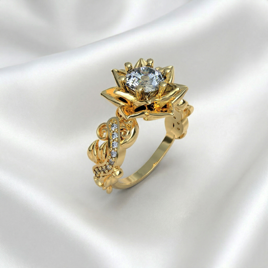Anillo flor de loto en plata 950 y baño de oro 18k
