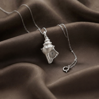 Collar de concha en plata 950 – diseño de autor