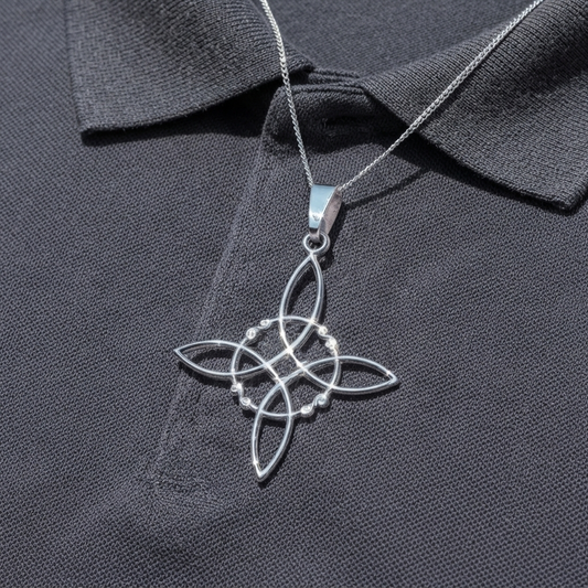 Collar nudo de bruja para hombre en plata 950