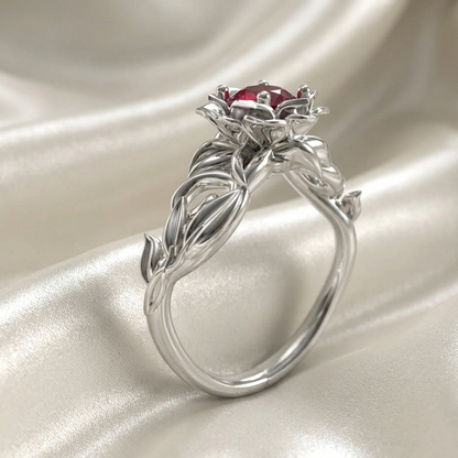 Anillo de pétalos con piedra en plata 950