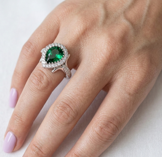 Anillo Sultana Hurrem mini en plata 950, hecho a mano en Perú – Luya Joyería
