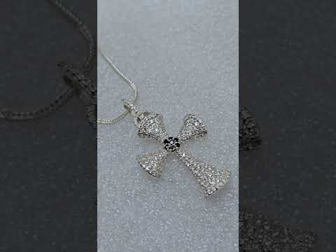 Collar de cruz con piedras en plata 950 – diseño de autor