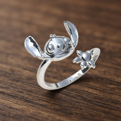 Anillo Stitch en plata 950