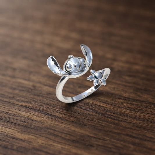 Anillo Stitch en plata 950