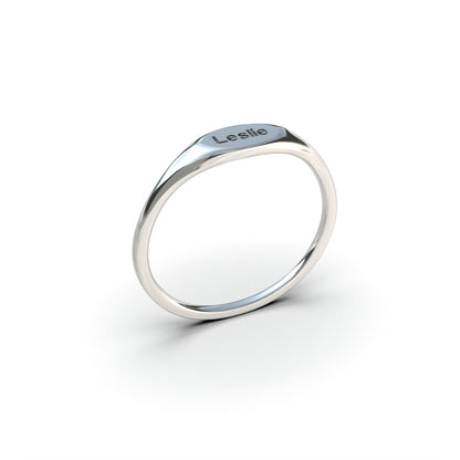 Anillo con nombre personalizado en plata 950 y baño de oro 18k