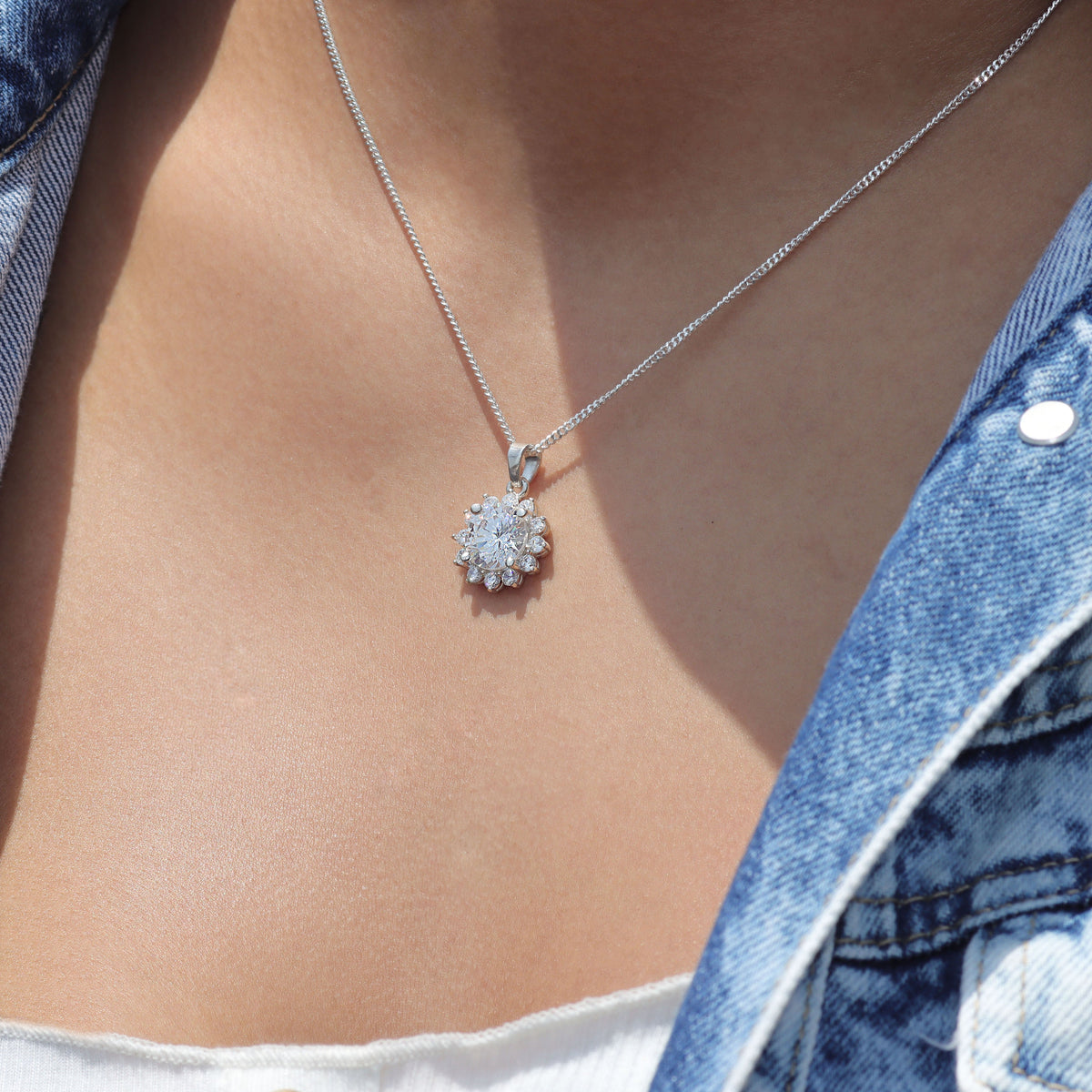 Necklace with circular cut