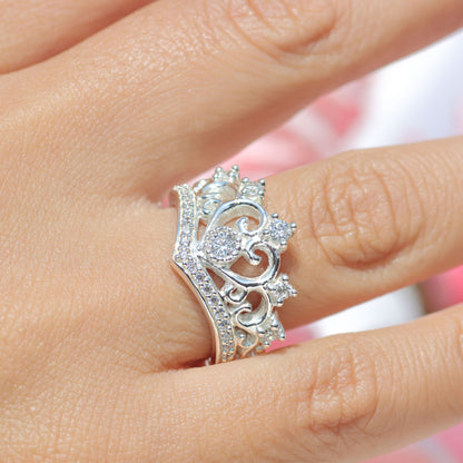 Anillo corona con piedra central en plata 950