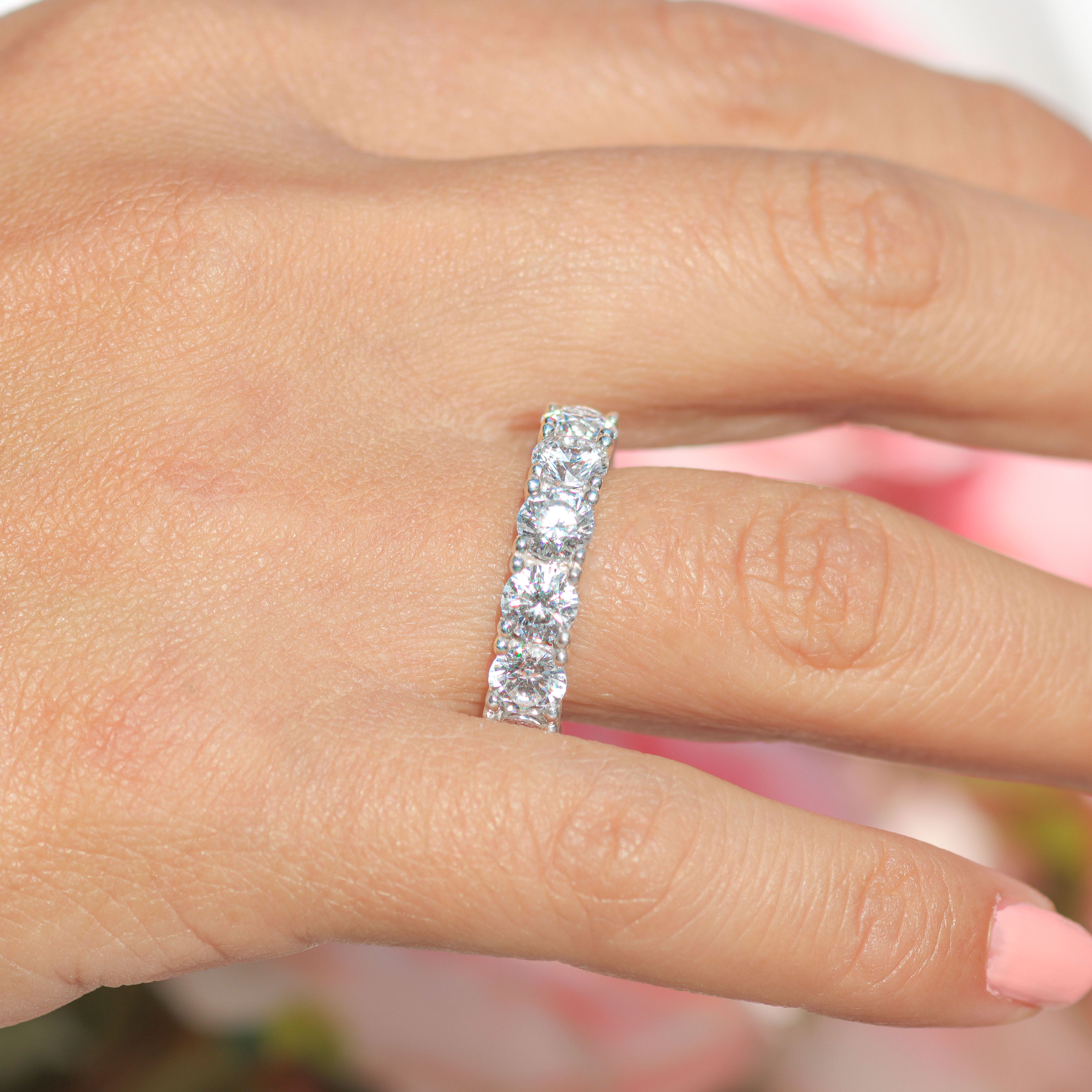 Ring with twelve circular stones