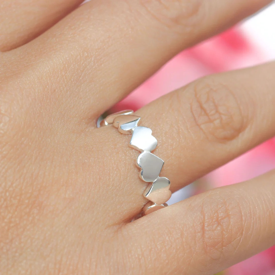 Anillo corazones