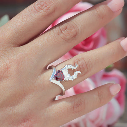 Anillo Maléfica con piedra corazón en plata 950