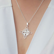 Collar nudo de bruja para parejas