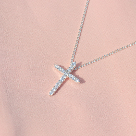 Collar de cruz con piedras en plata 950