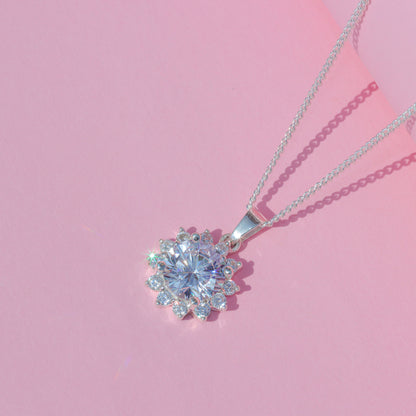 Necklace with circular cut