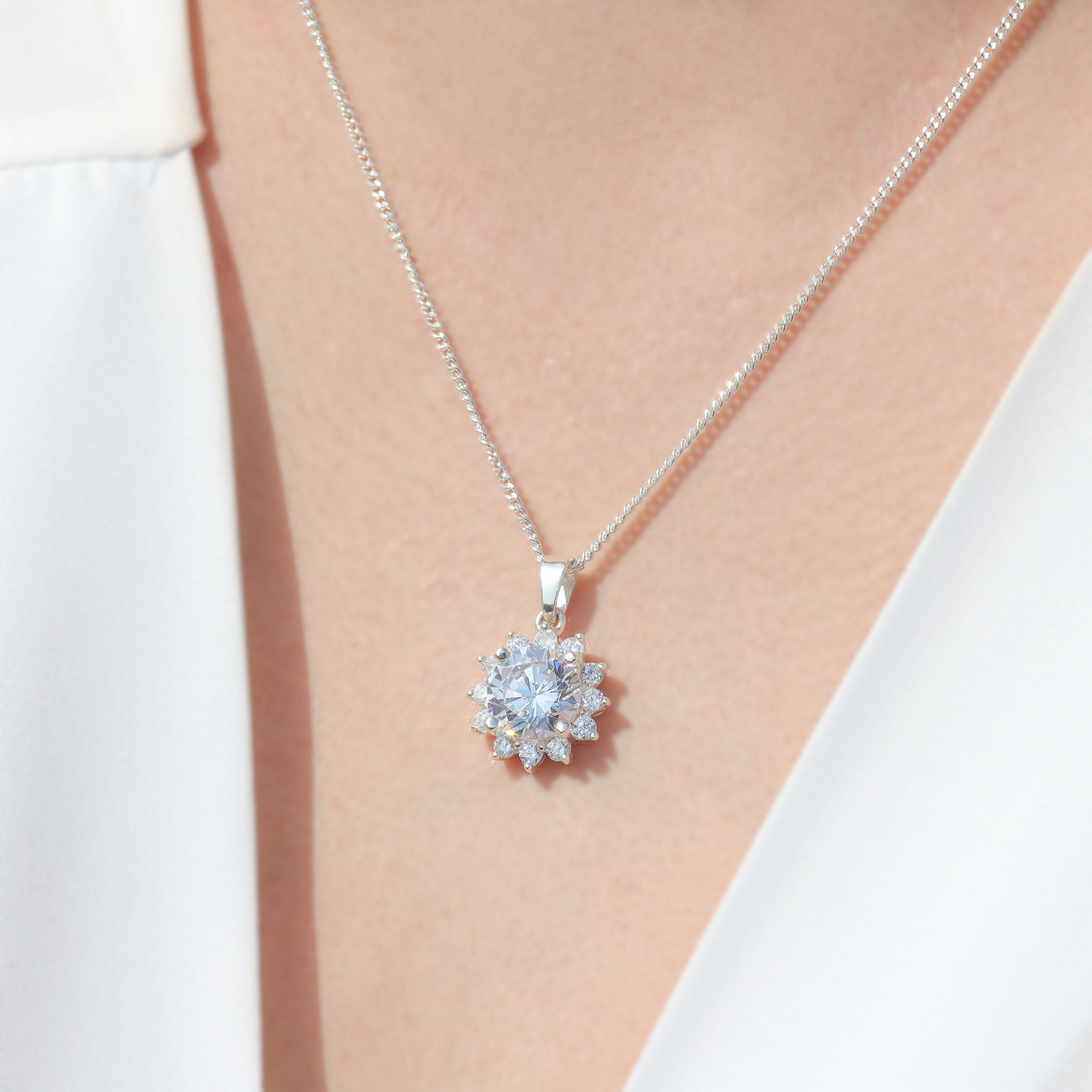 Necklace with circular cut