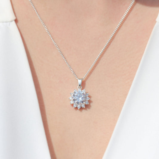 Necklace with circular cut