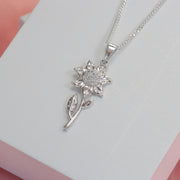 Collar de girasol con corte circular